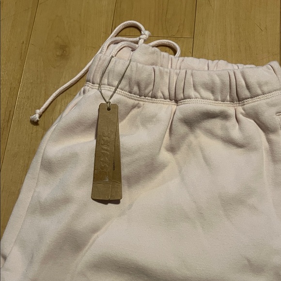 SKIMS Pink Straight Leg Pants - Picture 6 of 6